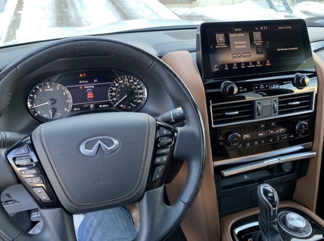 2022款英菲尼迪qx80国六现车到港