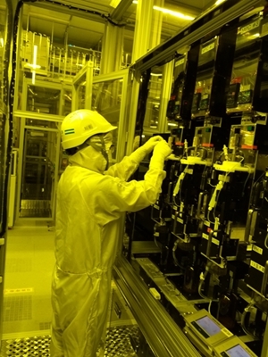 苏州华星光电本身,就是这个全球化产业链的一个缩影(被采访对象供图)