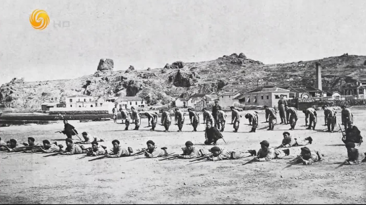 吉林机器局是中国首个近代化工厂，它是东北地区军事和工业现代化的开端