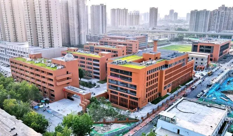 陕建六建集团渭城中学迁址新建PPP项目顺利转入运营阶段
