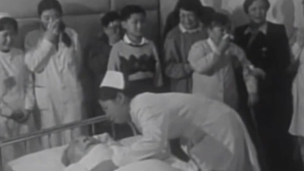 1997年邓小平逝世，各国政要对他的一生高度赞扬