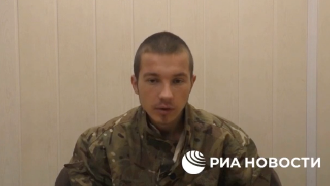 乌军战俘承认使用毒品：使用以后什么都不怕