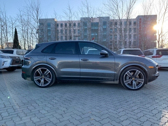 全新2022款保时捷卡宴高级轿跑仅售88万