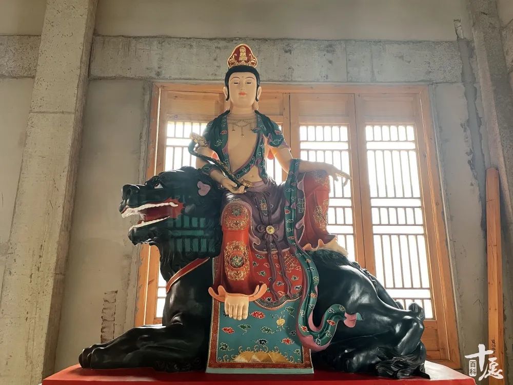 江苏无锡观宗讲寺文殊菩萨圣像(图片来源:十愿百科 摄影:徐上杰)