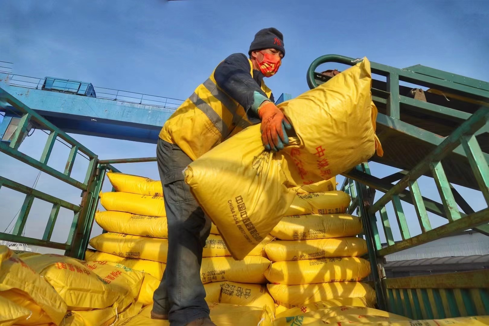 4月份以来吉林省粮食外运总量达76.6万吨