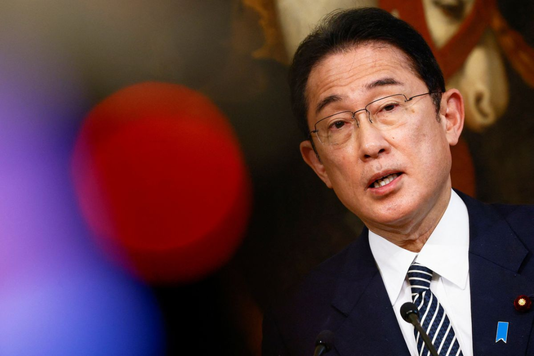 在羅馬訪問的岸田文雄表示，不能接受俄羅斯永久禁止63名日本公民入境的聲明。圖源：路透社