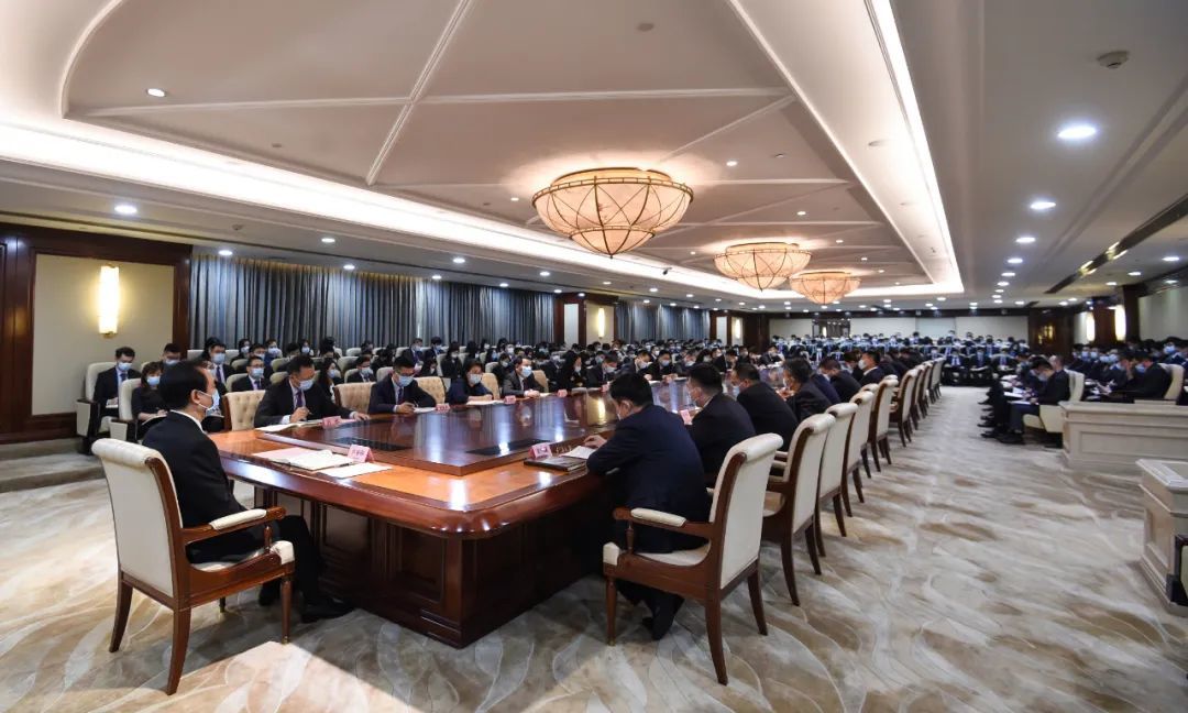 恒大集团月度工作会议现场