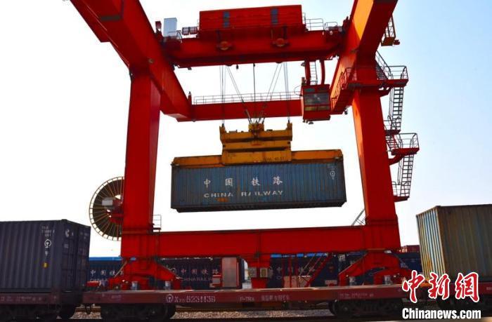 保运能源粮食等物资太铁4月份日均货物装车3万车