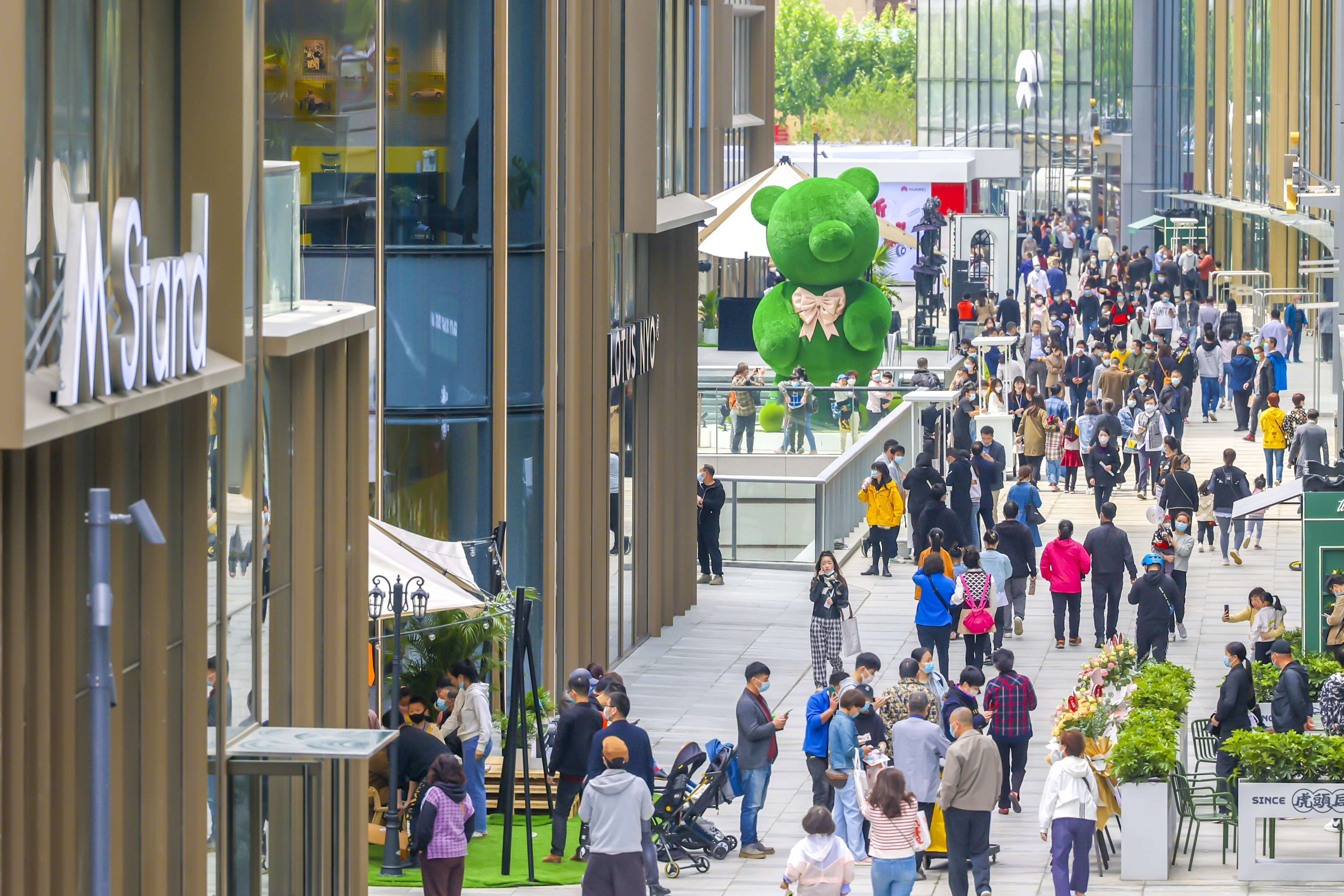 再添前沿商业新地标武汉万象城开业