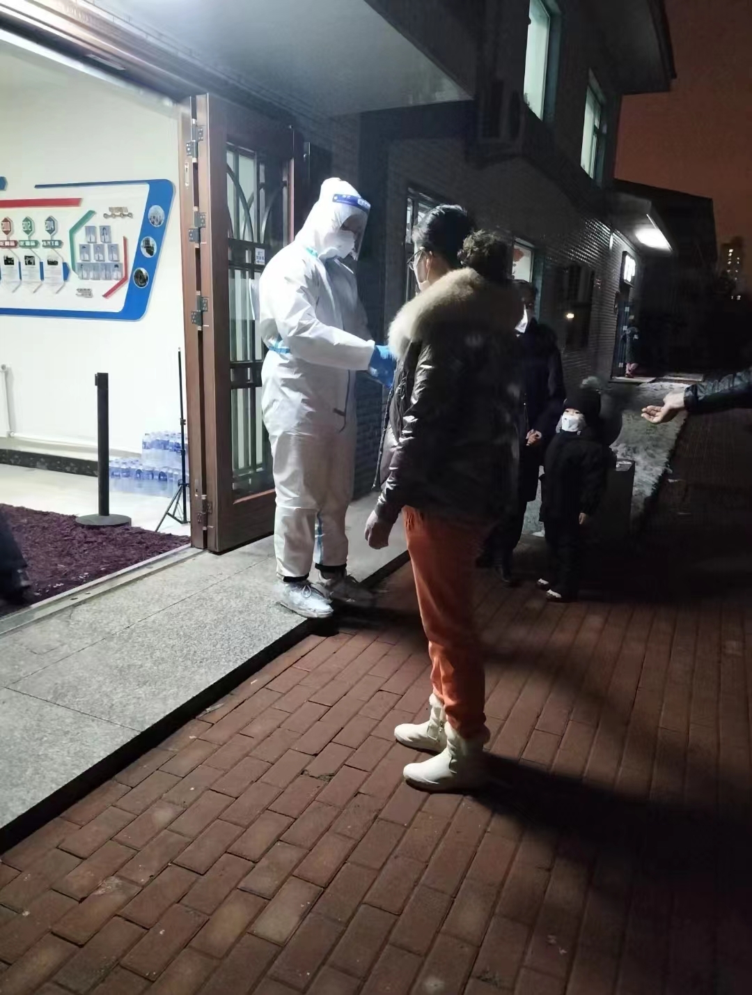 志愿者田致远青春抗疫彰显担当