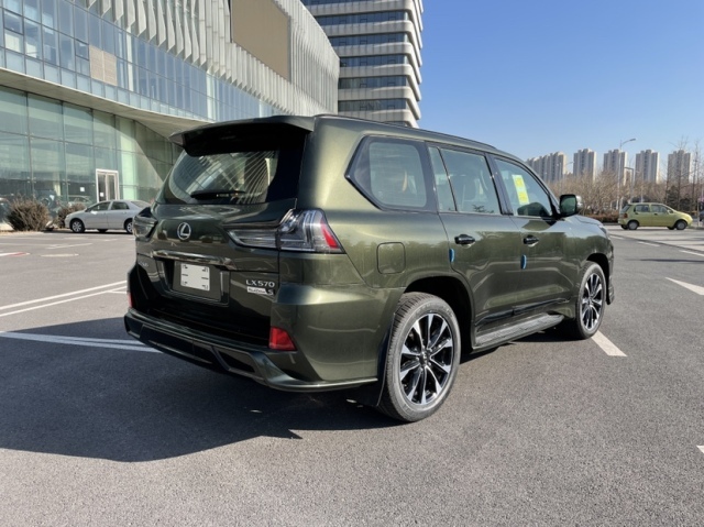 21款加版雷克萨斯lx570价格回落20万