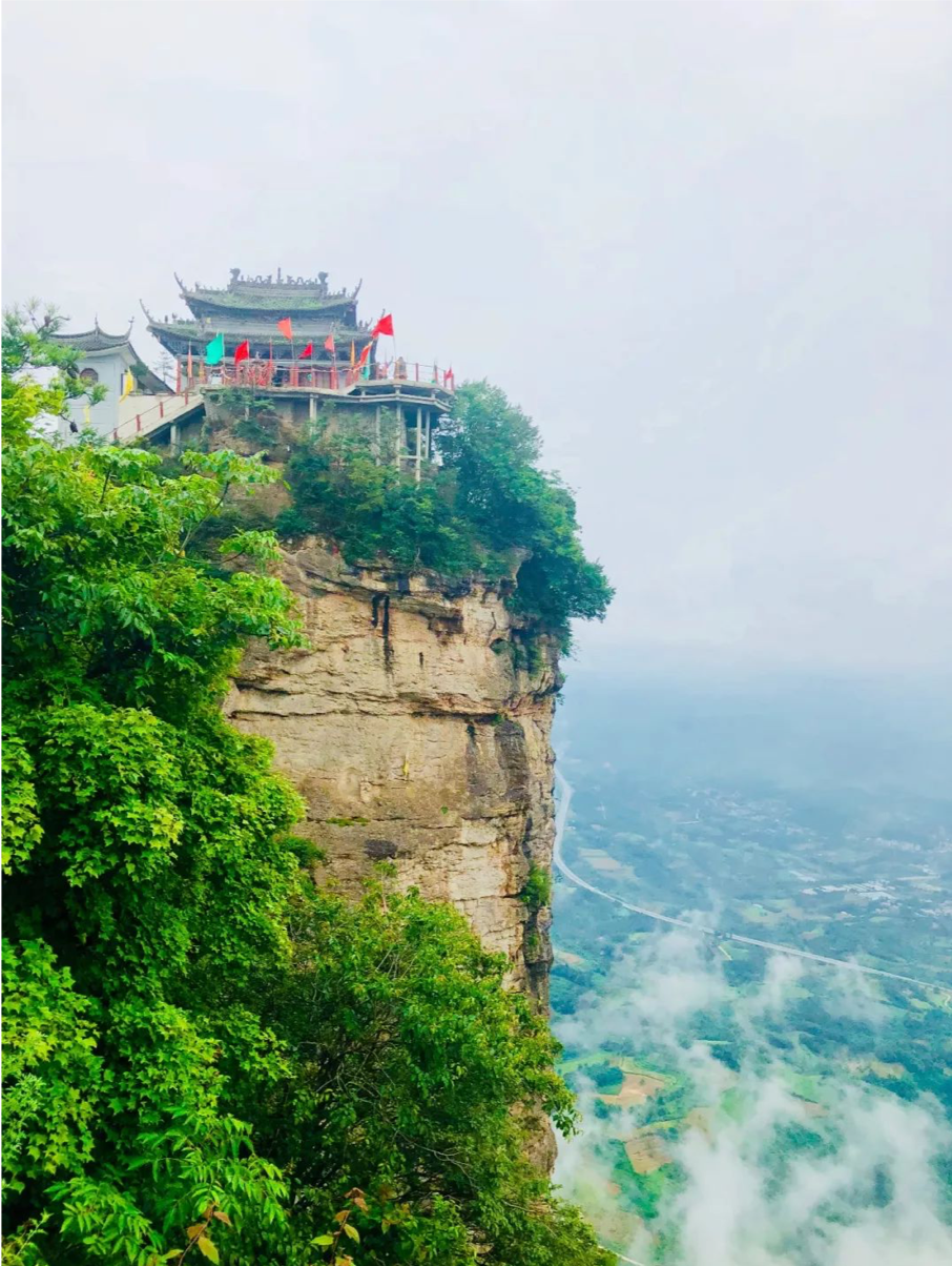 鸡峰山