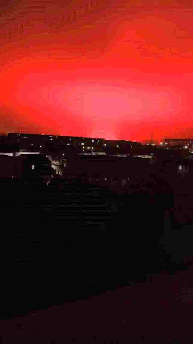 舟山出现血红天空异象原因找到了！画面很罕见，网友震惊：有异象！