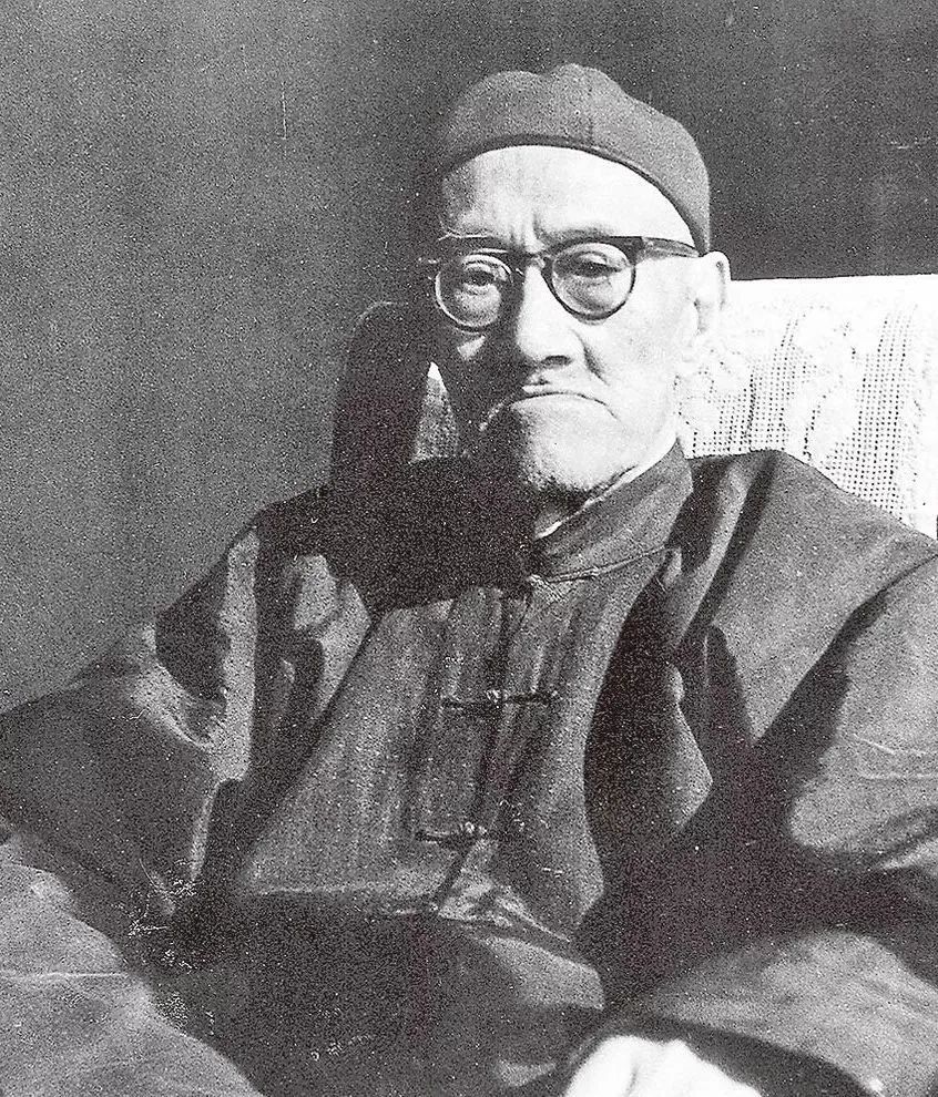 梁漱溟（1893-1988），儒学家，1917年-1924年在北大教授印度哲学