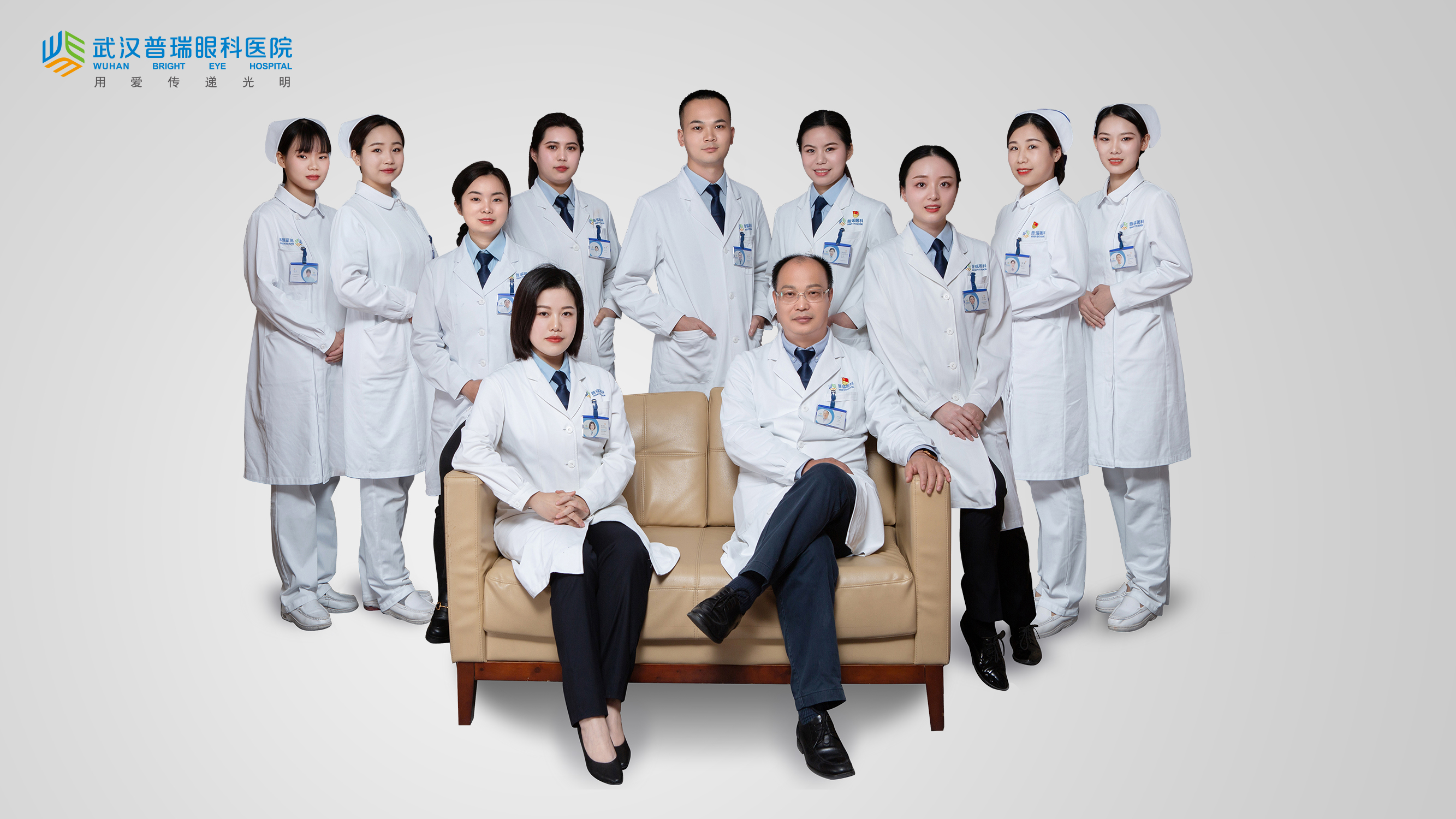 30岁男子近视650度成近视手术“绝缘体” 专家提醒：近视手术有严格禁忌症需量“眼”定制