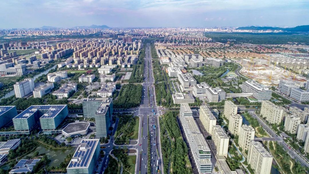 消融城市与生态的边界 云澜谷的"平衡之术" ——凤凰网房产杭州