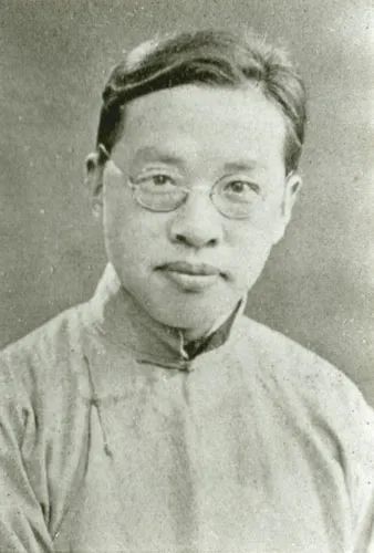 钱穆（1895-1990），历史学家，1931年起在北大历史系任教