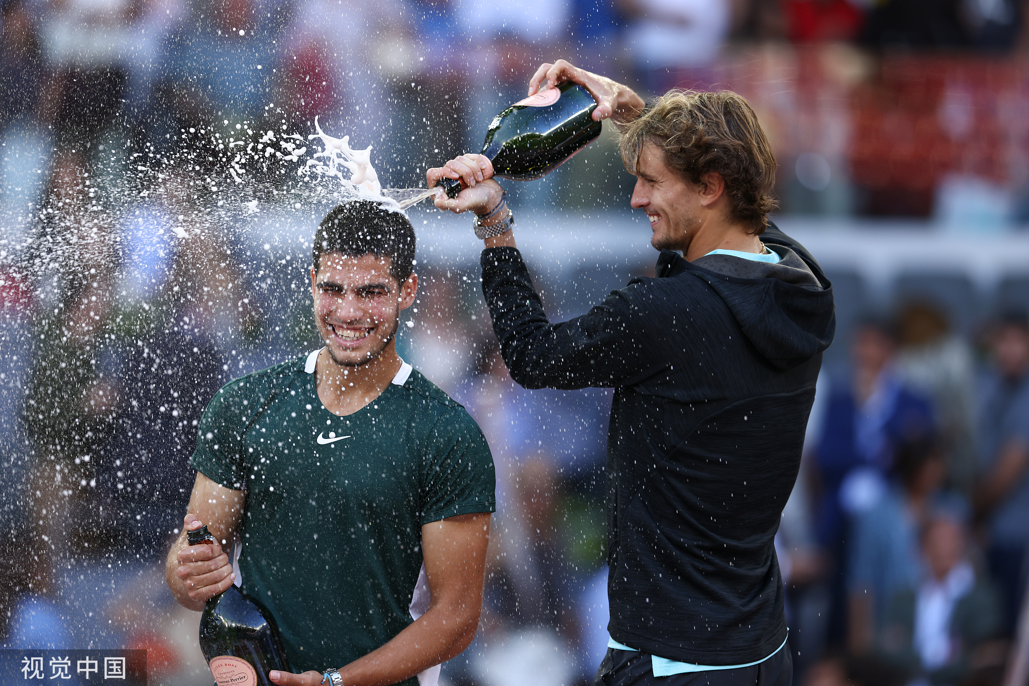 网球新时代来了!19岁小将横扫卫冕冠军夺第5冠 此前接连击败纳德