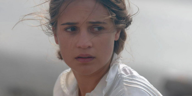 艾丽西亚&middot;维坎德出演影片《狂热分子》