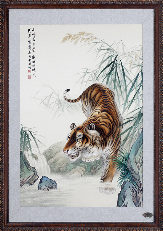 刘爱云大师代表作《饮虎》，现藏于湖南省沙坪湘绣博物馆