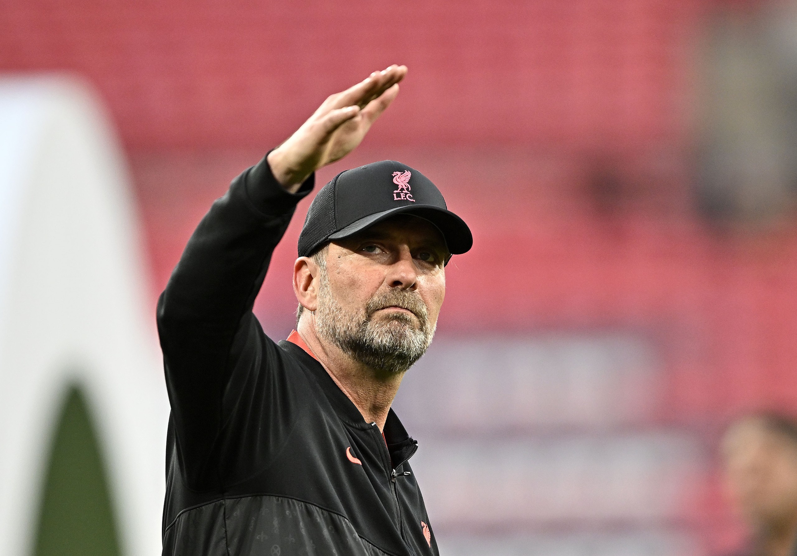 英国首相约翰逊抨击利物浦主帅克洛普:你不该支持球迷嘘国歌