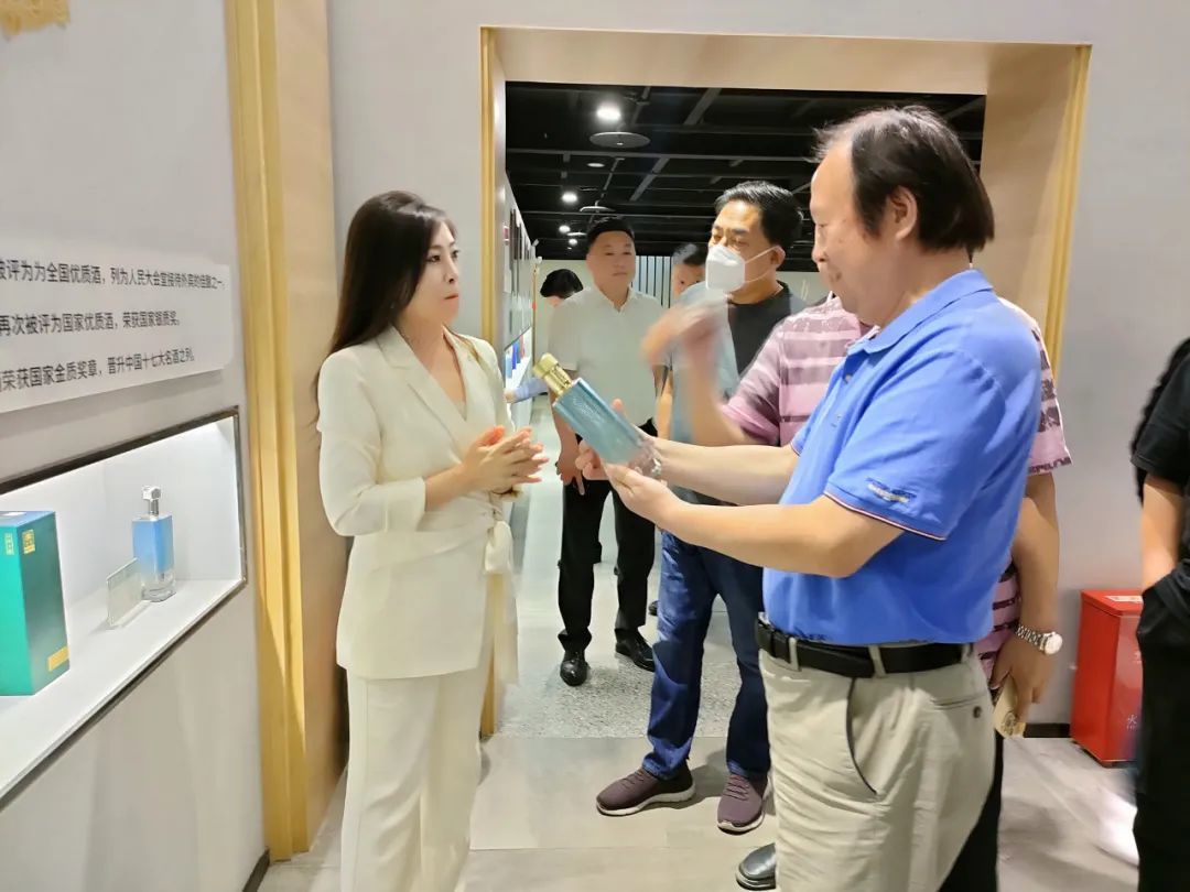 文化名人豫见宝丰文化名家走进宝丰探寻清香之美