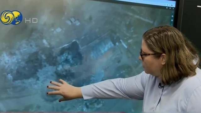 美卫星图揭俄军在马里乌波尔新建乱葬坑 可容纳5000具以上尸体