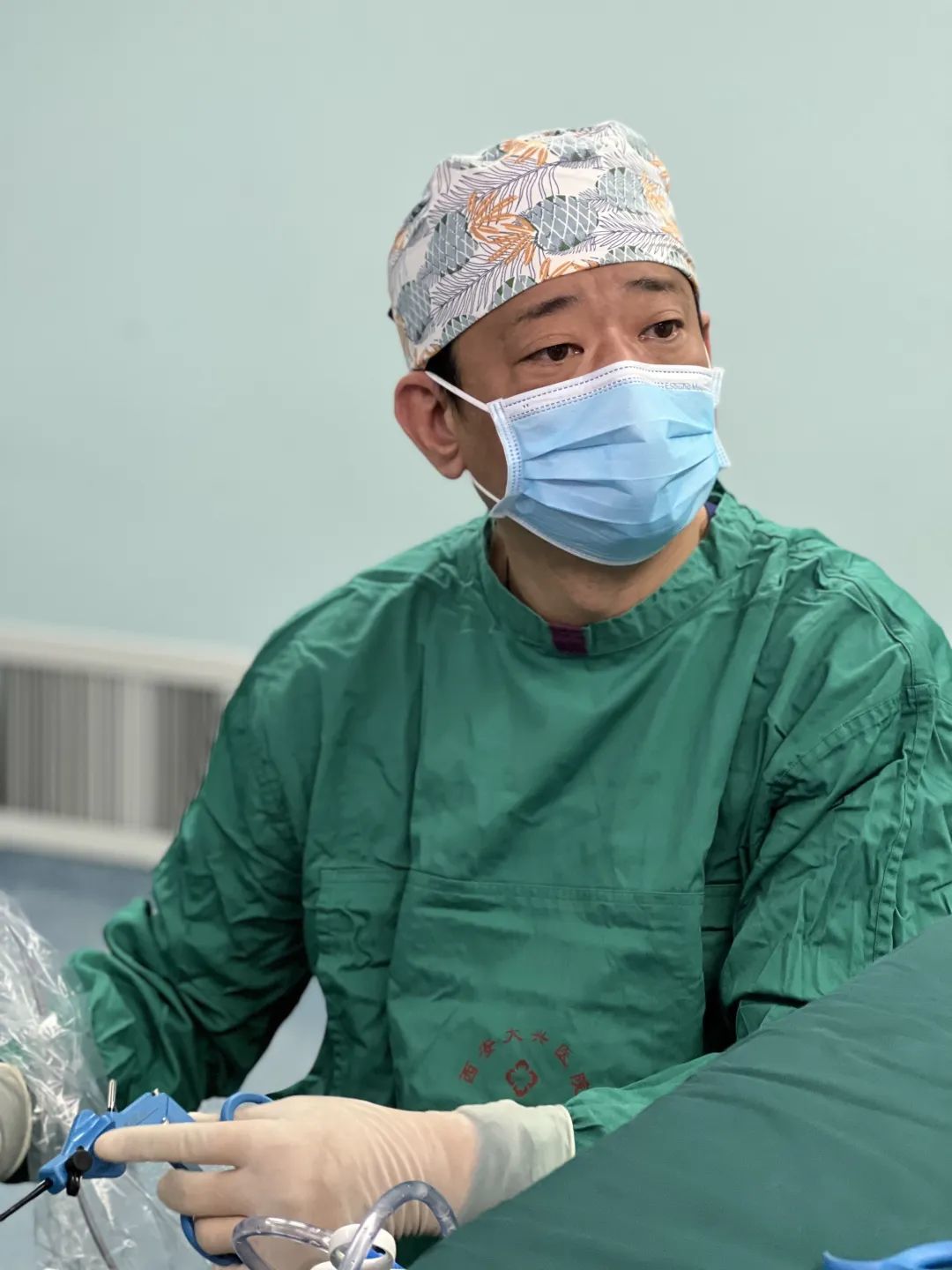 术中冰冻及术后病检均确诊为成熟性畸胎瘤(良性),小张一家总算安下心