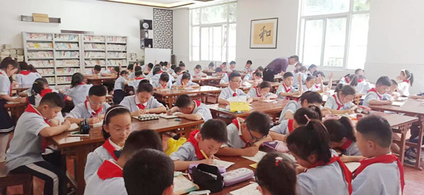 书法加盟，书法练字加盟，硬笔书法加盟阜阳市颍东区和谐路小学开展第十二届校园艺术节书法比赛活动