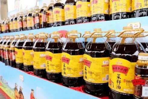菜籽油哪个牌子好？菜籽油新国标正式实施引导适度加工和健康消费