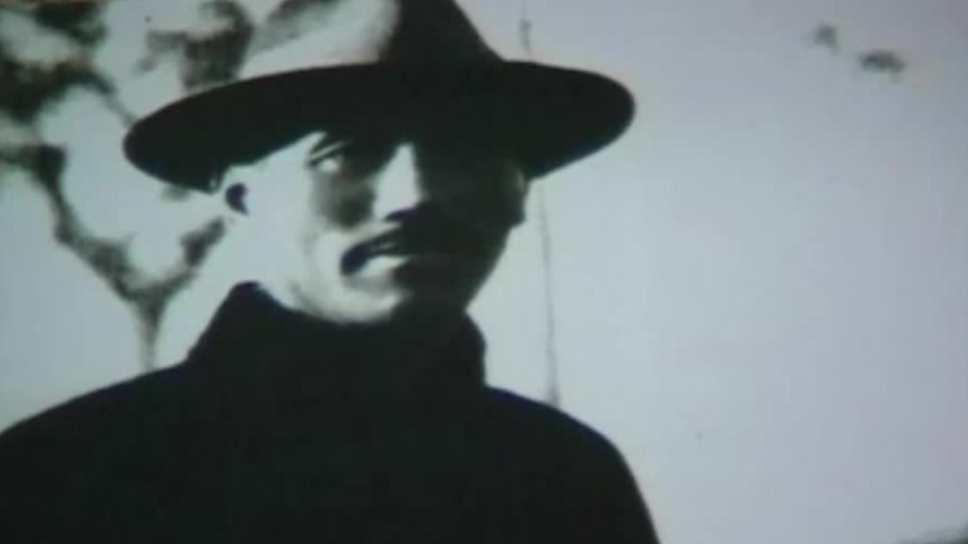 1946年所谓的国民大会遭到中共和民盟的共同抵制，蒋介石恼羞成怒