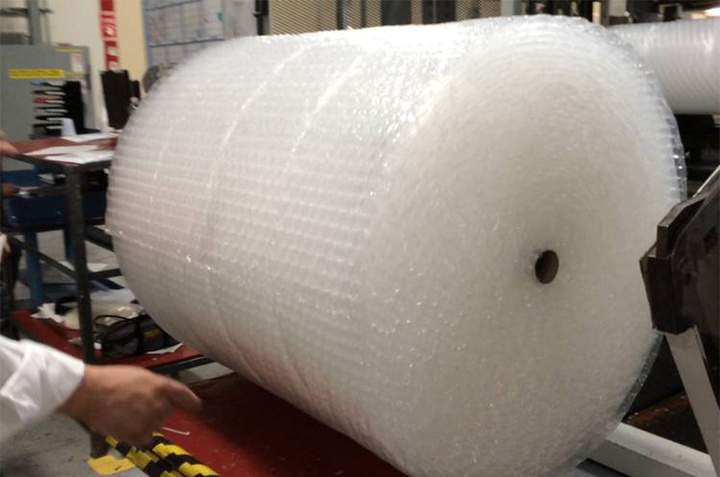 气泡不能挤破的 iBubble Wrap. 图片来自：华尔街日报（WSJ）