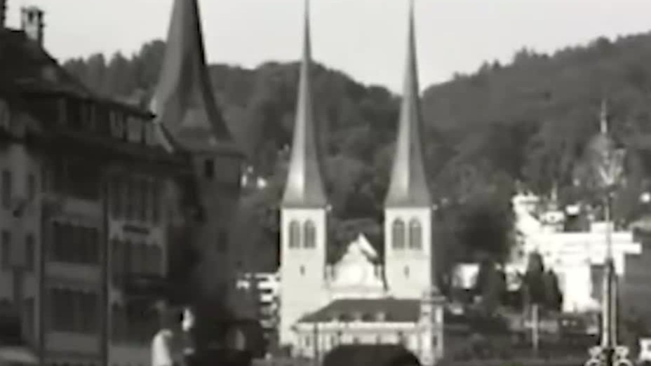 1964年1月9日中法建交谈判达成协议，此时的台湾也成了各方角力的中心