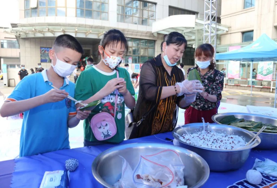 江西省妇幼保健院举办“粽情六一，予爱童行”公益活动