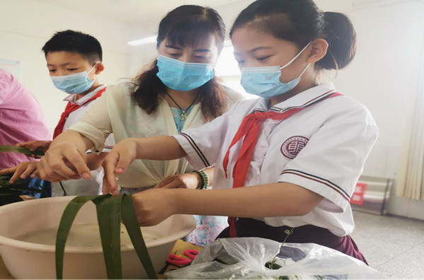 濃情端午粽情粽意阜陽市潁東區東平路小學組織開展端午節系列活動