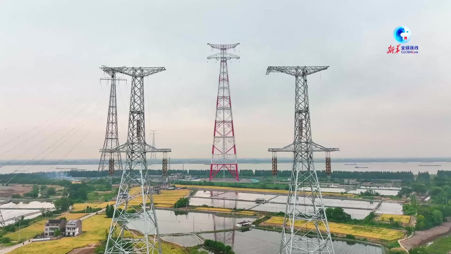 140.4米！西北最高电力铁塔组立完毕-宁夏新闻网