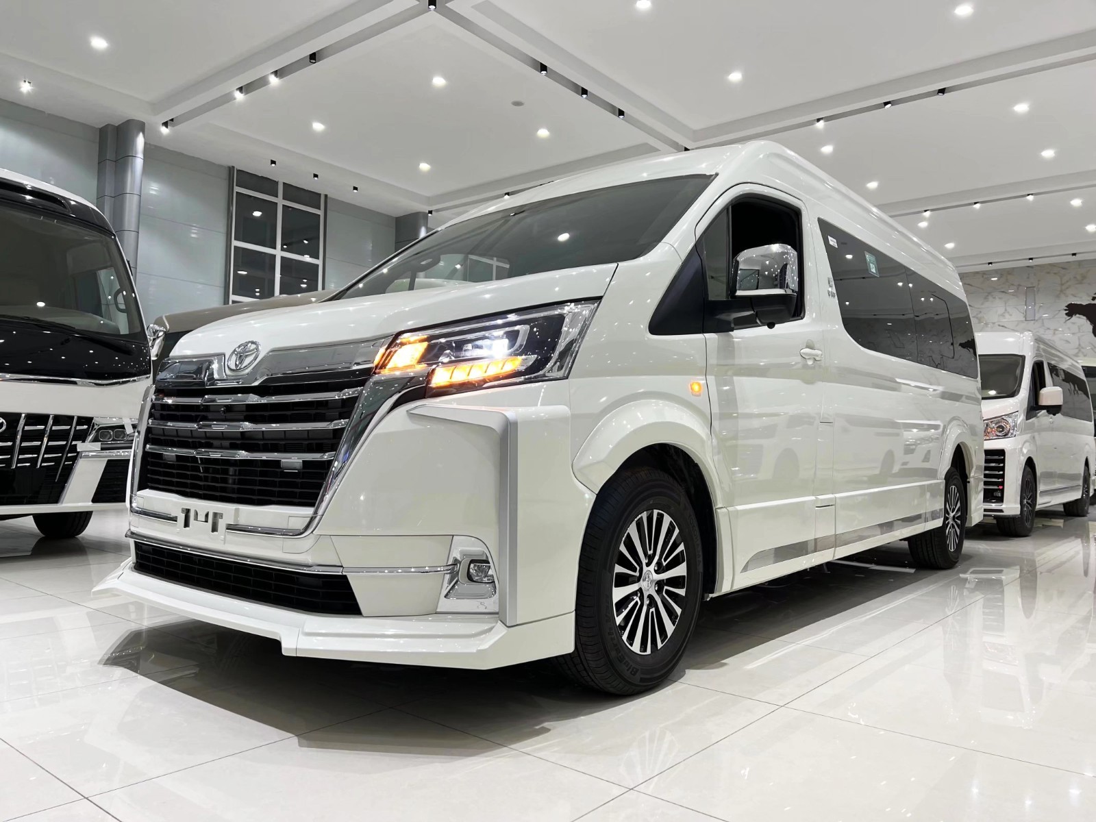 进口丰田海狮价格 丰田海狮小客车公告_凤凰网汽车_凤凰网