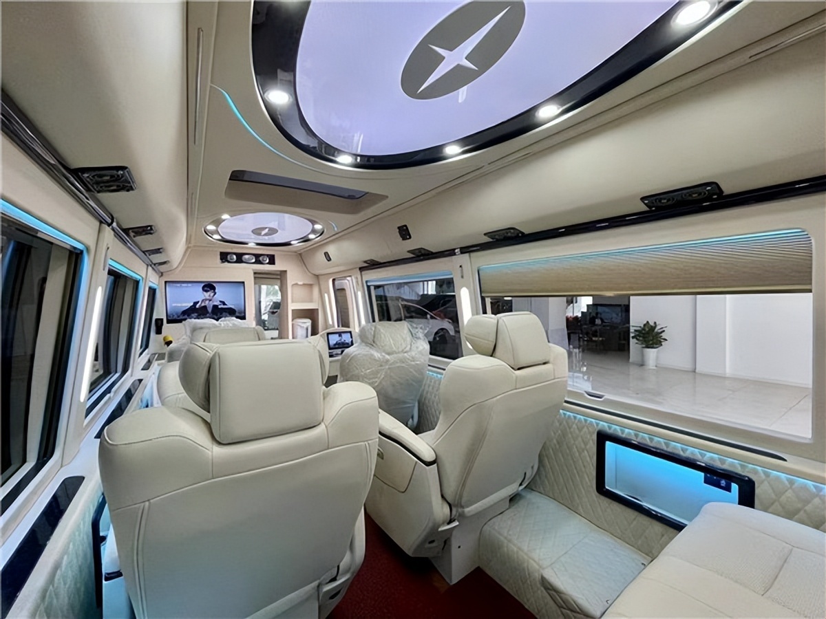 丰田考斯特改装商务车的天花板，多款现车特价优惠待售