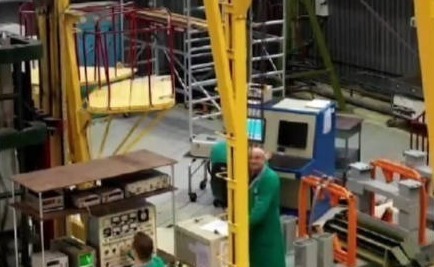 俄最大军火商仓库7吨钛金属被盗 生产重要导弹系统