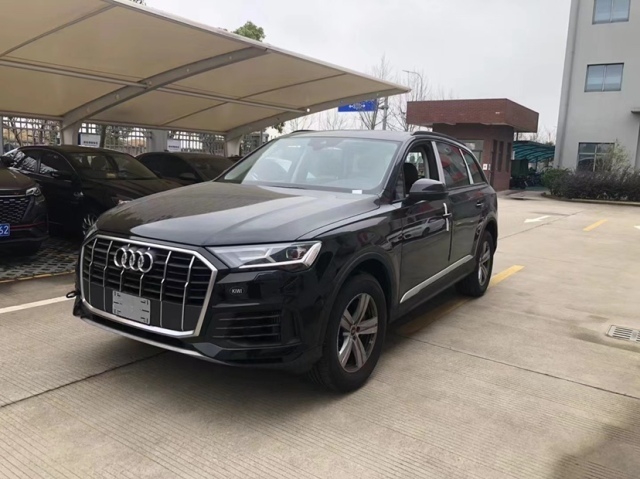 2022款奥迪q7现车直降7万国六全国上牌