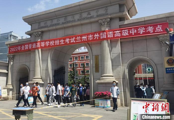 兰州考生谈高考作文:创设情境转换视角以故事破题