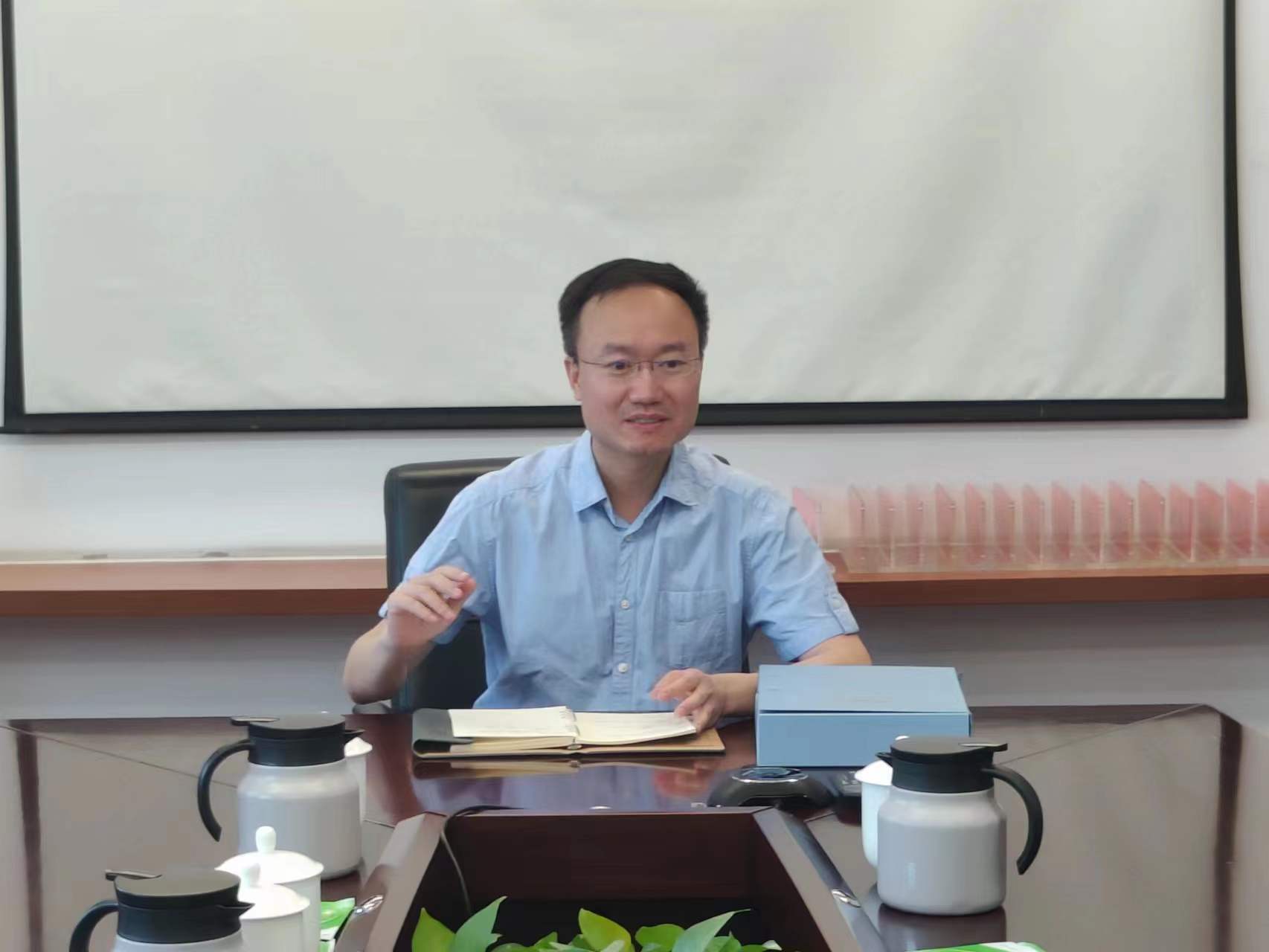 圆桌后疫情时代老有所养的困与纾