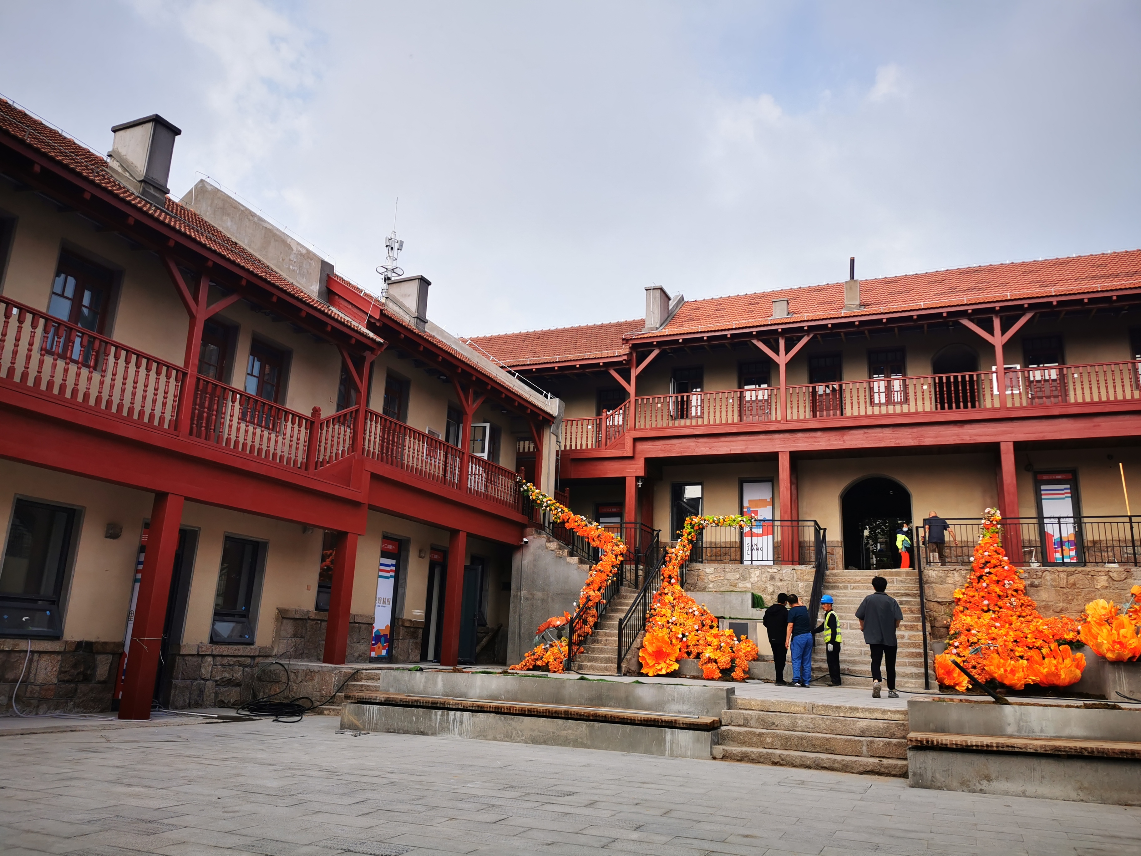 见证城市更新，青岛老建筑赋予“新功能”  