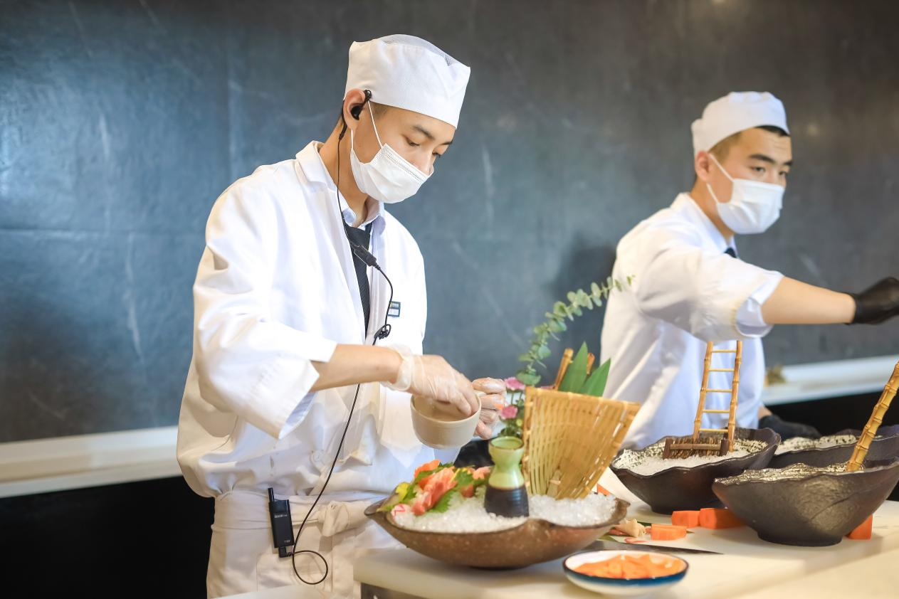 城阳流量头条 | 青岛首条太古里风情商街今日开街，福利集结抢不停！