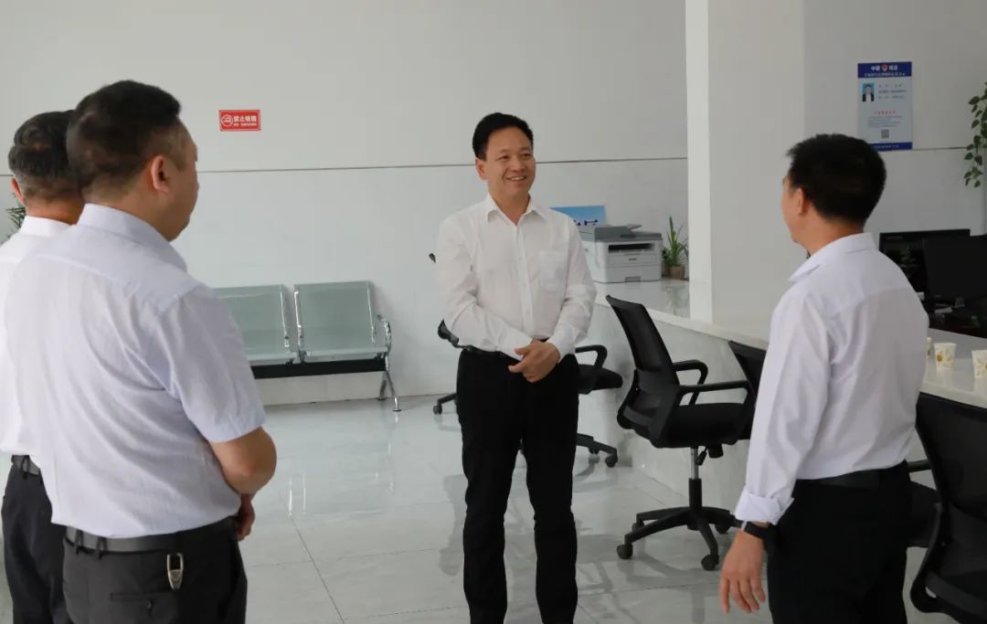 梁平区委书记钱建超做好乡村特色产业文章夯实乡村振兴产业基础