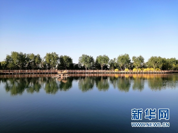 水天一色 新华网 （宋燕 摄）