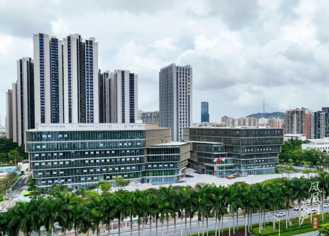 02工人文化宫及方志馆目前外部都基本已完工.