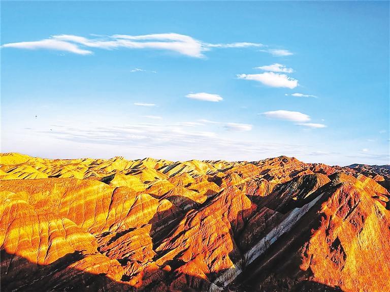 兰州水墨丹霞旅游景区