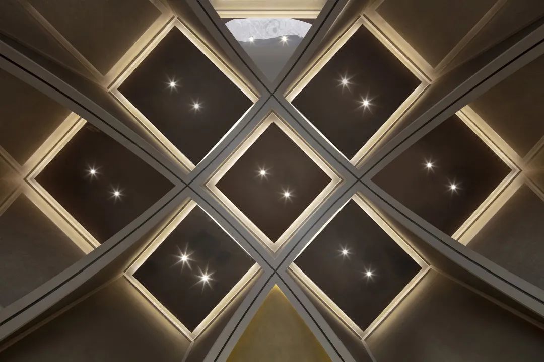 万科 × 赛拉维：华灯初上，赴一场盛情之约_凤凰网
