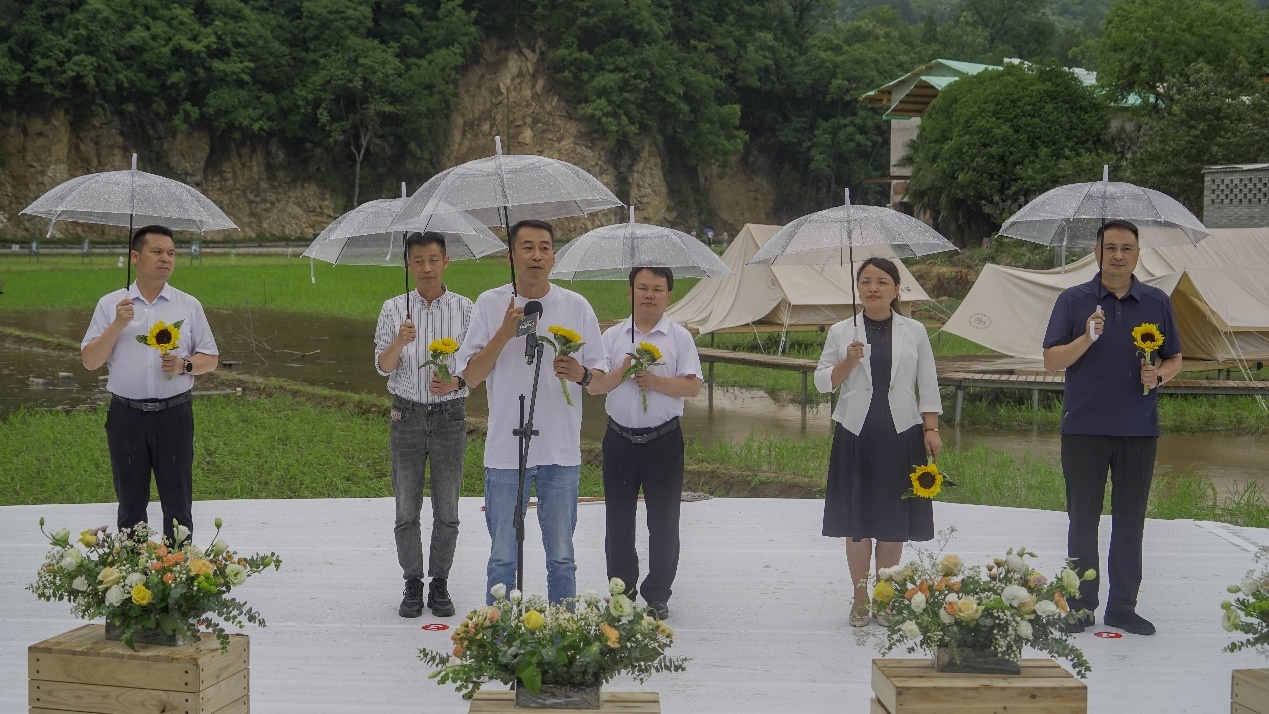 冉小虎,寧陝縣文化和旅遊廣電局局長丁宇,寧陝縣城關鎮黨委書記張富林